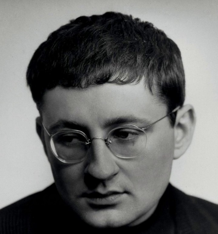 resume-guy-debord-strategie-portrait